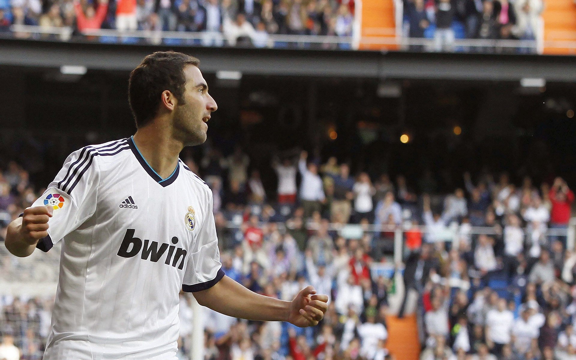 冰岛带走牙买加,孙兴慜在奥运周期关键战接管比赛